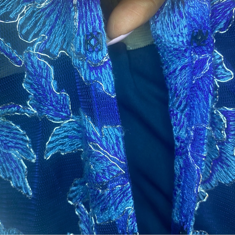 EUC TADASHI SHOJI YASMIN GOWN - SIZE 10 - Picture 9 of 15